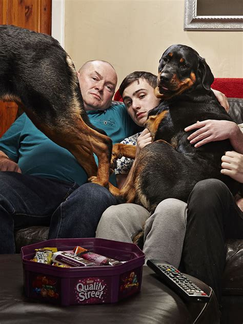 gogglebox family with dogs